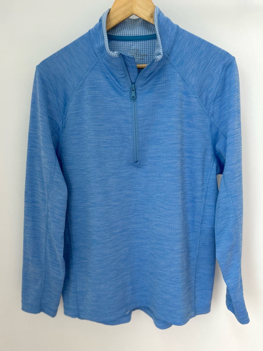Vineyard Vines Men’s Medium Blue 1/4 Zip Performance Pullover 21x27